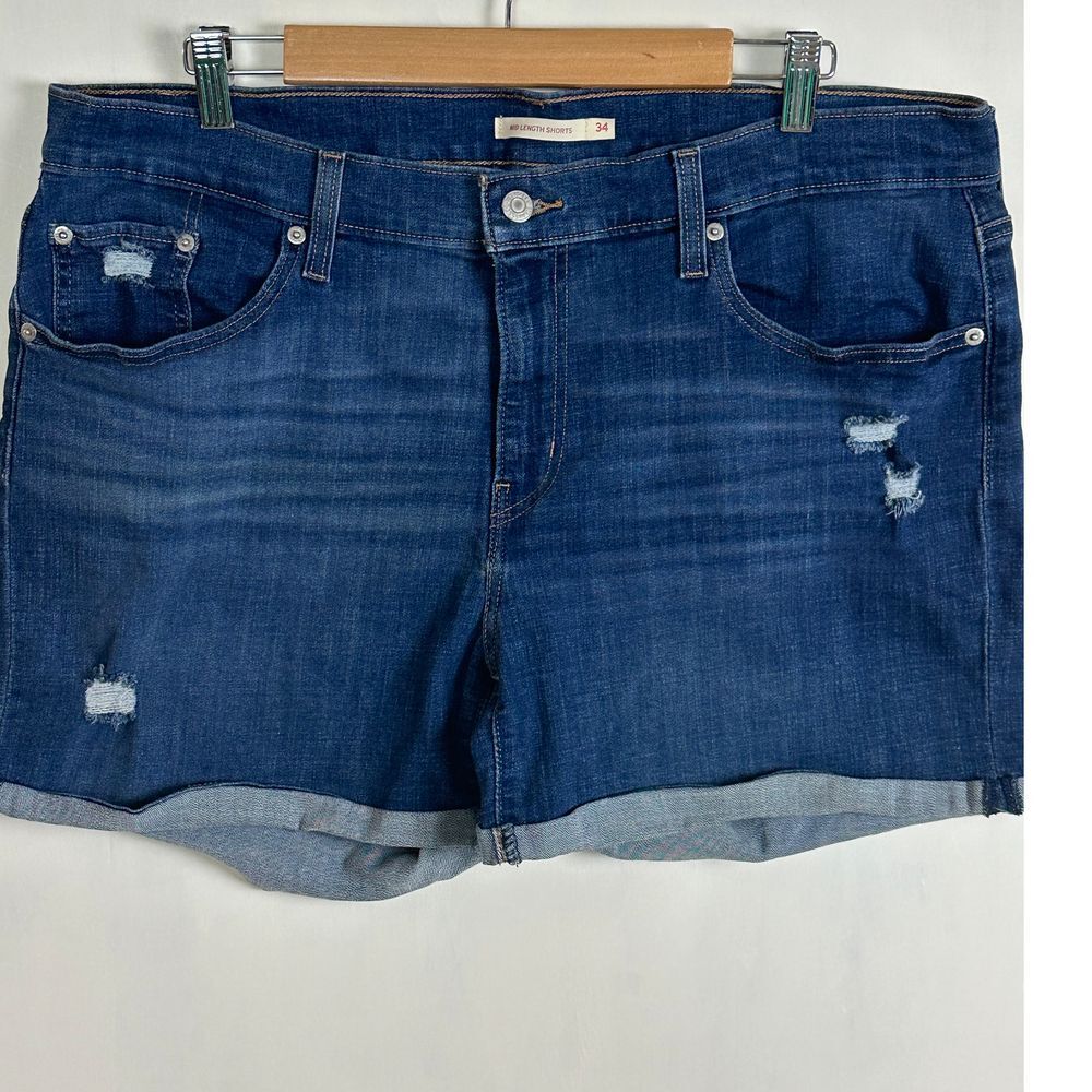 Levi Strauss & Co Women's Mid Length Shorts 34‎